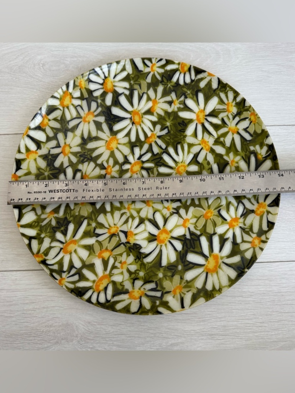 Vintage 60's Daisy Print Fiberglass 14" Round Serving Tray MCM Rounded Lip - Picture 2 of 4
